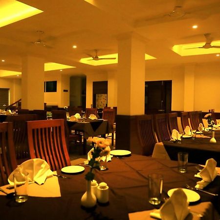 Hotel Victoria International Kattappana ภายนอก รูปภาพ